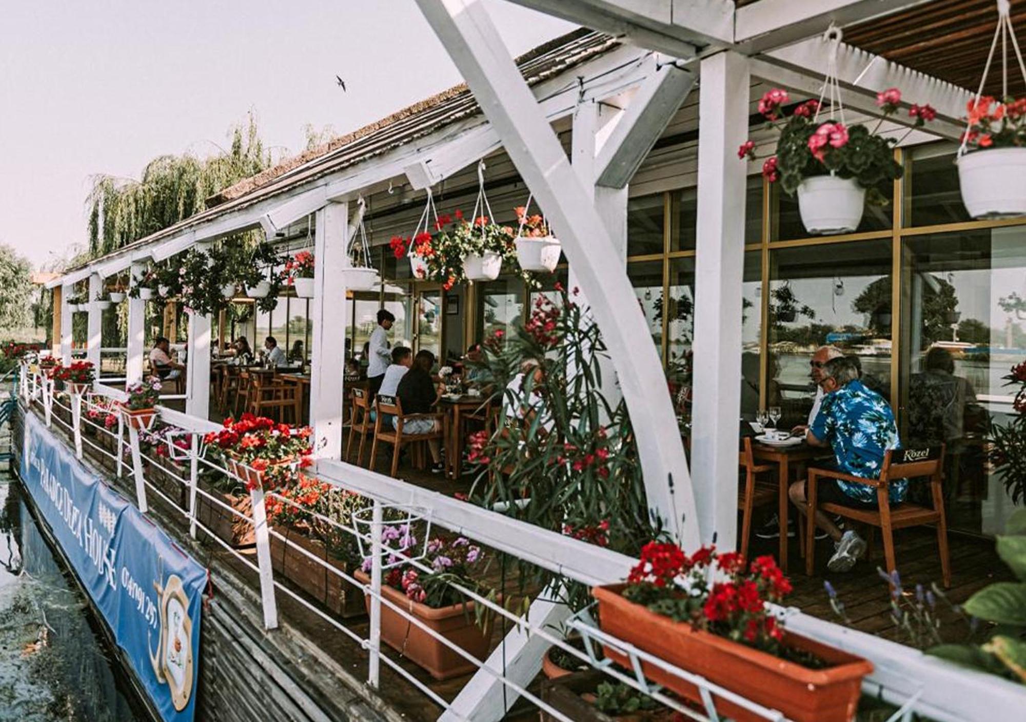 Paradis Hotel Mila Douăzeci şi Trei Extérieur photo